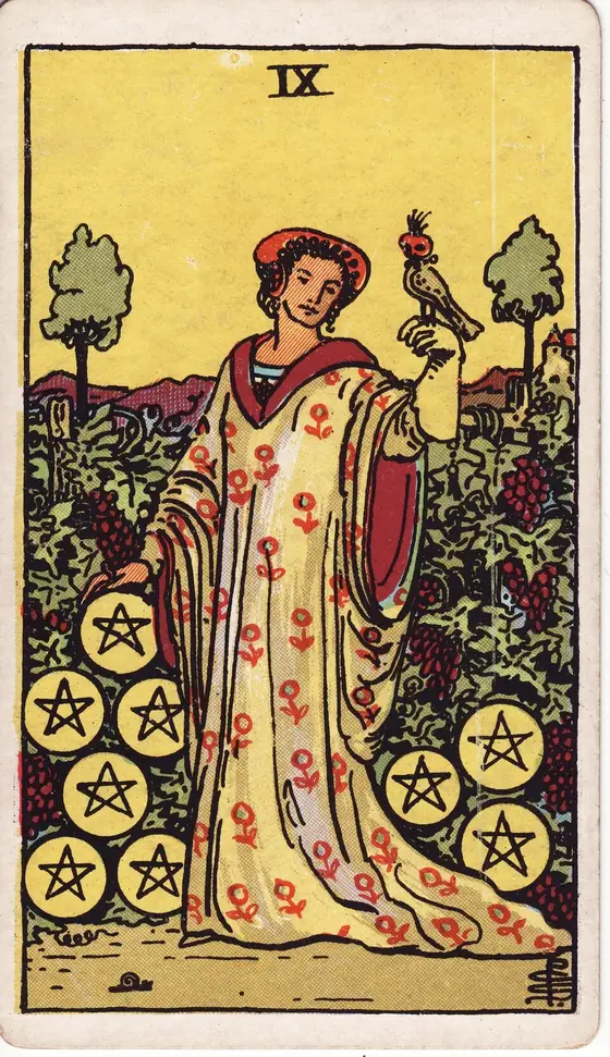 Ni av Mynter – tarotkort i Rider–Waite-stokken
